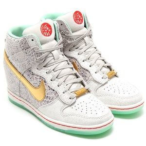 Nike Dunk High Wedges
